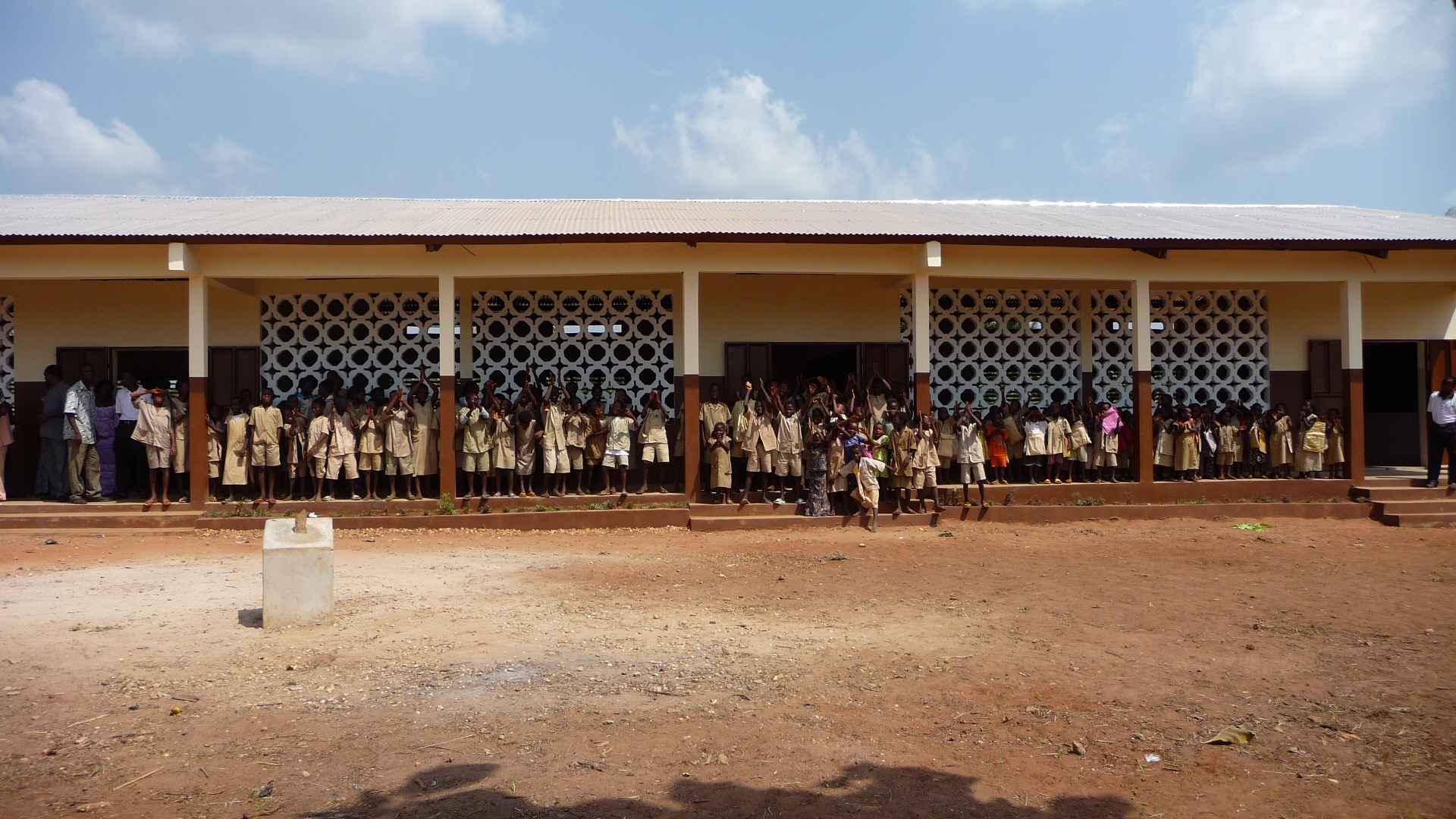 Eröffnung unserer ersten Schule in Benin-1