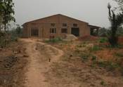 Kfz-Ausbildungswerkstatt in Benin fast fertig-1